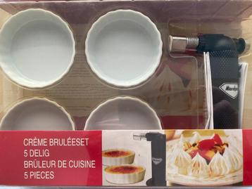 Creme brulee set beschikbaar voor biedingen