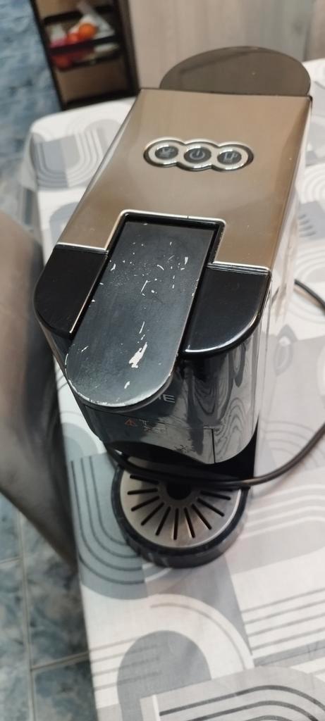 Koffiemachine te koop, Elektronische apparatuur, Koffiezetapparaten, Gebruikt, Gemalen koffie, Koffiepads en cups, Overige typen