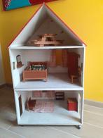 Handgemaakt poppenhuis., Ophalen, Gebruikt, Poppenhuis