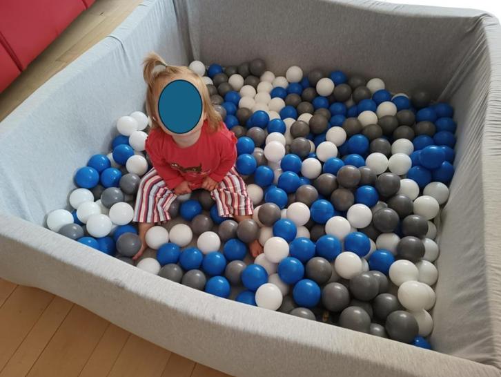 Ballenbad met ballen 55 euro, Verzamelen, Speelgoed, Zo goed als nieuw, Ophalen