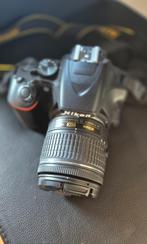 Nikon Digitale camera D3500 + Nikkor AF-P 18-55mm, Ophalen, Spiegelreflex, Zo goed als nieuw, Nikon