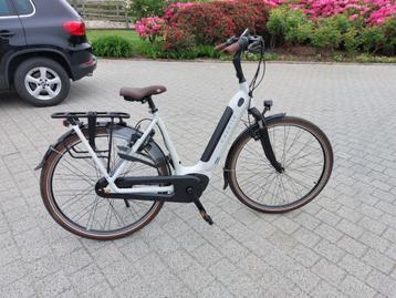 Elektrische damesfiets, Fietsen en Brommers, Ophalen, Zo goed als nieuw, Gazelle