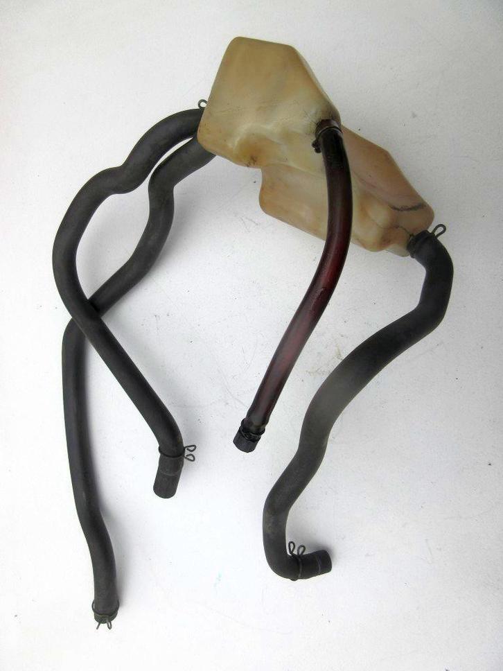 Honda VF750F koelvloeistof reservoir VF 750 F expansie tank, Motoren, Onderdelen | Honda, Gebruikt, Ophalen of Verzenden