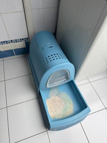 Kattenbak beschikbaar voor biedingen