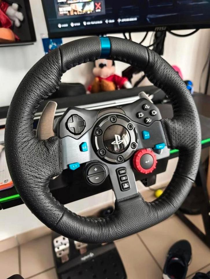 Volant Logitech G29 Toujours garanti, Games en Spelcomputers, Spelcomputers | Xbox | Accessoires, Zo goed als nieuw, Ophalen