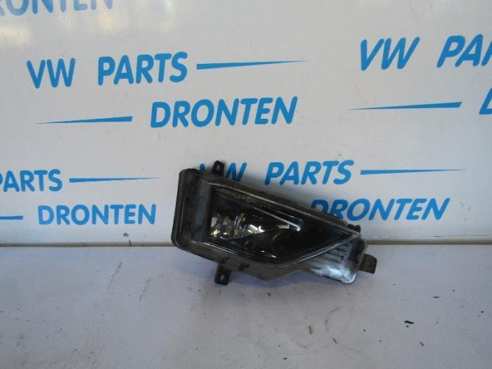 Mistlamp rechts-voor van een Volkswagen Golf Sportsvan, Auto-onderdelen, Verlichting, Volkswagen, Gebruikt, 3 maanden garantie