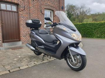 Yamaha 400 „scooter van 13.000 km!” 1e Prof. (Dhr. 84 jaar!) beschikbaar voor biedingen