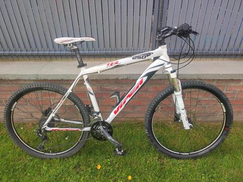 VTT Viper Tr 250 Taille M fourche Sid Rlt, Fietsen en Brommers, Fietsen | Mountainbikes en ATB, Gebruikt, Heren, Overige merken