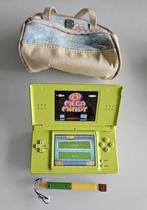 Nintendo DS lite console met tasje en 2 games, Games en Spelcomputers, Spelcomputers | Nintendo DS, Ophalen, DS Lite, Met games