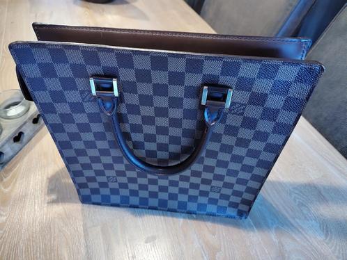 Louis Vuitton Handtas N51145 Venice PM - Brown Damier, Handtassen en Accessoires, Tassen | Damestassen, Zo goed als nieuw, Handtas