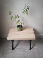 Table d’appoint en fer forgé et bois massif, Enlèvement ou Envoi