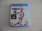 NBA 2K21 PLAYSTATION 4 GLOEDNIEUW IN BLISTERVERPAKKING, Online, Nieuw, Ophalen of Verzenden, 3 spelers of meer