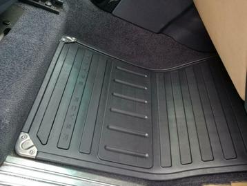 Vloermatten set Range Rover L322 Vogue Rubber Vloer matten beschikbaar voor biedingen