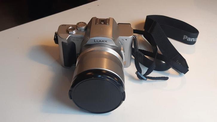 Appareil photo numérique Panasonic Lumix DMC FZ-10, TV, Hi-fi & Vidéo, Appareils photo numériques, Comme neuf, Reflex miroir, Autres Marques