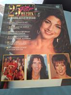 21 boeken 25 jaar popmuziek van 1963 tot en met 1989, Ophalen of Verzenden, Zo goed als nieuw