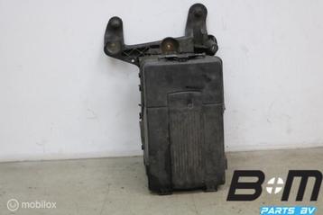 Accuconsole VW Golf 5 1K091533C beschikbaar voor biedingen