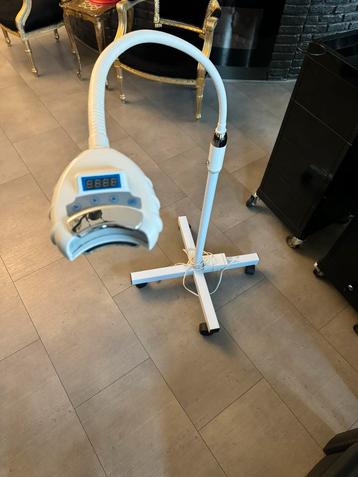 Professioneel tanden bleek ( Bleaching ) lamp, Enlèvement, Comme neuf