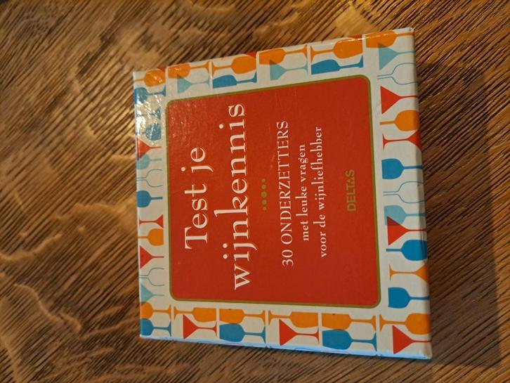 Onderzetters wijn / ideaal cadeau / nieuwstaat, Boeken, Overige Boeken, Zo goed als nieuw, Ophalen of Verzenden