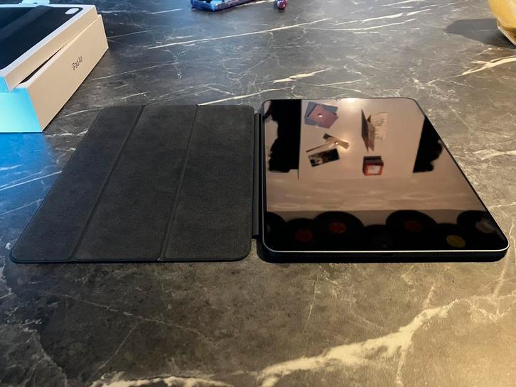 Apple iPad Air (5th generation), Informatique & Logiciels, Apple iPad Tablettes, Autres modèles, Wi-Fi, 10 pouces, Gris, Enlèvement