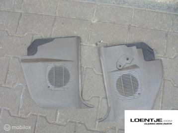 speakerkap bij voeten bmw e30 325i 320i 318i 316i beschikbaar voor biedingen