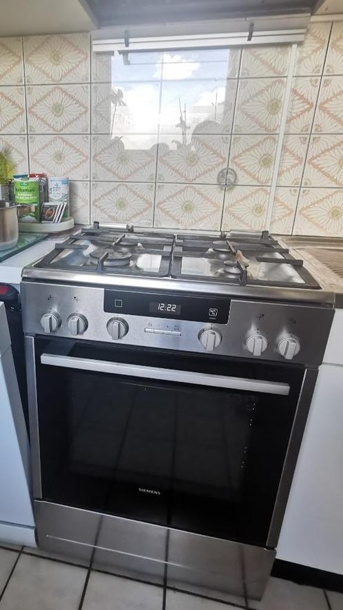 Gas fornuis met elektrische oven, Elektronische apparatuur, Fornuizen, Gebruikt, Vrijstaand, Gas, 4 kookzones, 85 tot 90 cm, 60 cm of meer