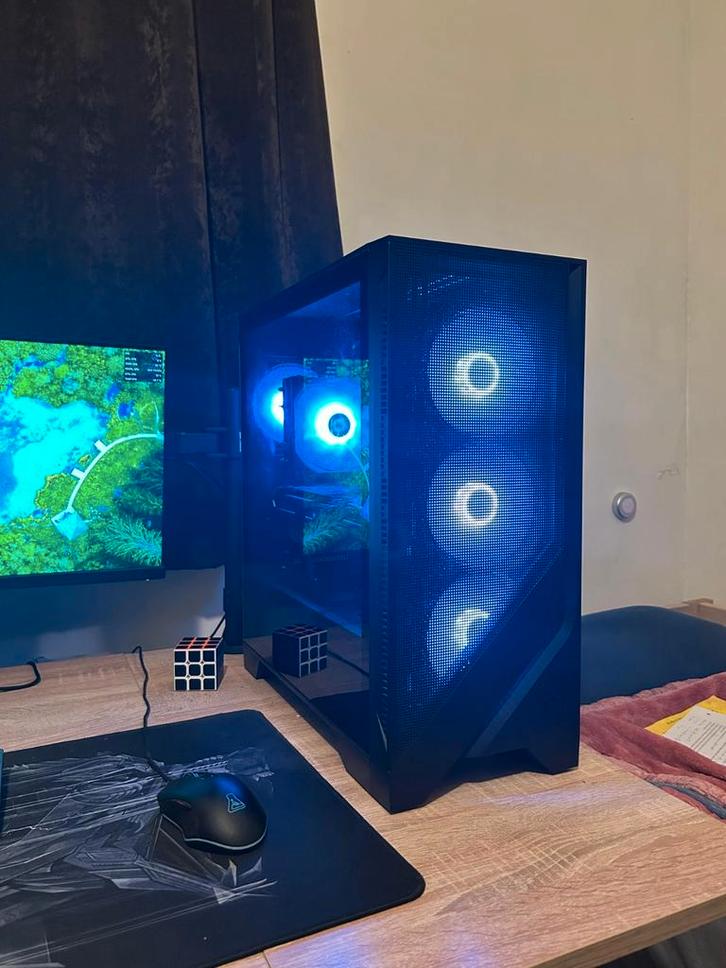 Tour Gamer Ryzen 5 5600 + RX 6750 XT – Ultra propre., Computers en Software, Desktop Pc's, Zo goed als nieuw, SSD, Gaming, Ophalen