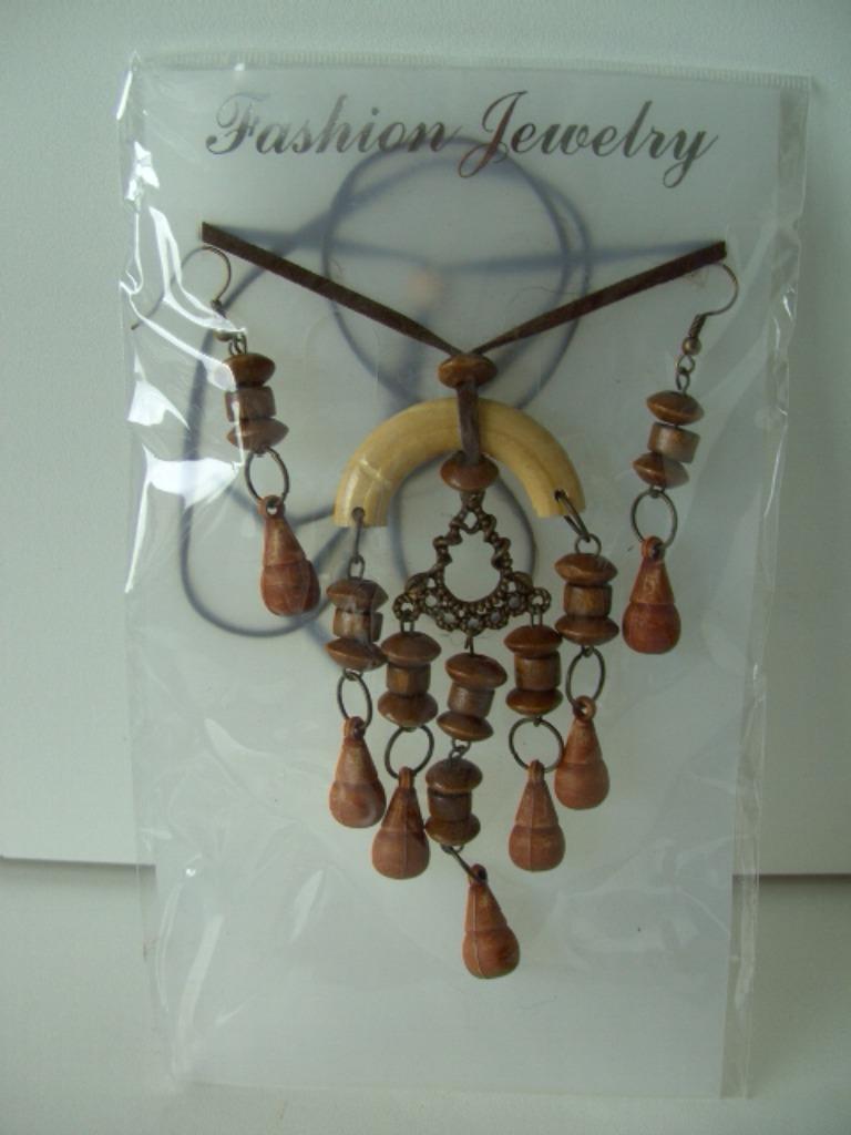 KETTING MET OORBELLEN KRALEN EN DECO (11) NIEUW, Bijoux, Sacs & Beauté, Colliers, Neuf, Synthétique, Brun, Réglable, Enlèvement ou Envoi