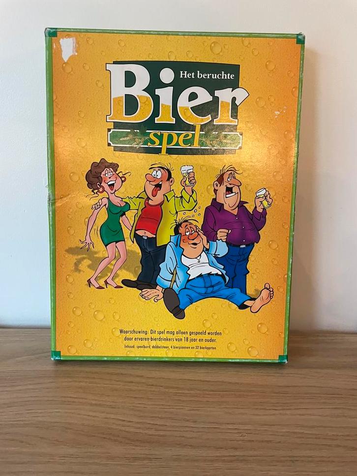 Het beruchte Bierspel – drankspel / bordspel – €2, Hobby en Vrije tijd, Gezelschapsspellen | Bordspellen, Gebruikt, Ophalen of Verzenden