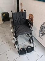 Chaise roulante pliable et totalement démontable 44cm assise, Diversen, Ophalen