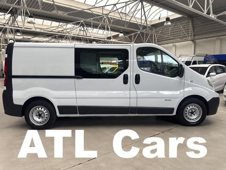 Renault Trafic 2.0 Diesel|Dubbele Cabine|Airco|Trekhaak, Auto's, Bestelwagens en Lichte vracht, Bedrijf, Te koop, ABS, Airbags