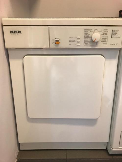 Droogkast Miele Novotronic T490, Elektronische apparatuur, Droogkasten, Gebruikt, Luchtafvoer, Voorlader, 4 tot 6 kg, Wolprogramma