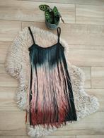 Jurk met franjes / Charleston stijl
- maat M, Kleding | Dames, Ophalen of Verzenden, Gedragen, Maat 38/40 (M)