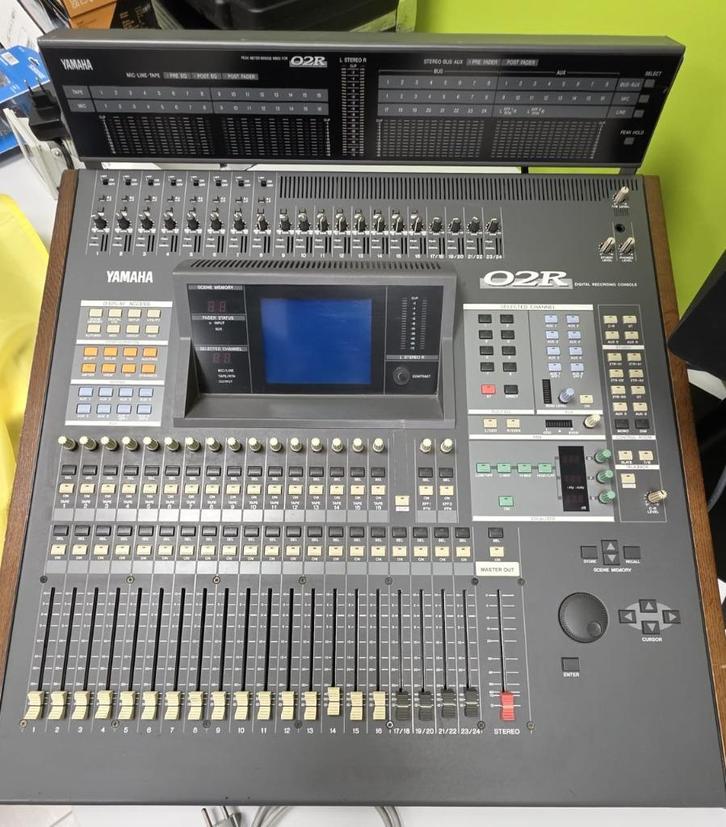 Mengtafel O2R Yamaha, Muziek en Instrumenten, Mengpanelen, Gebruikt, 20 kanalen of meer, Ophalen