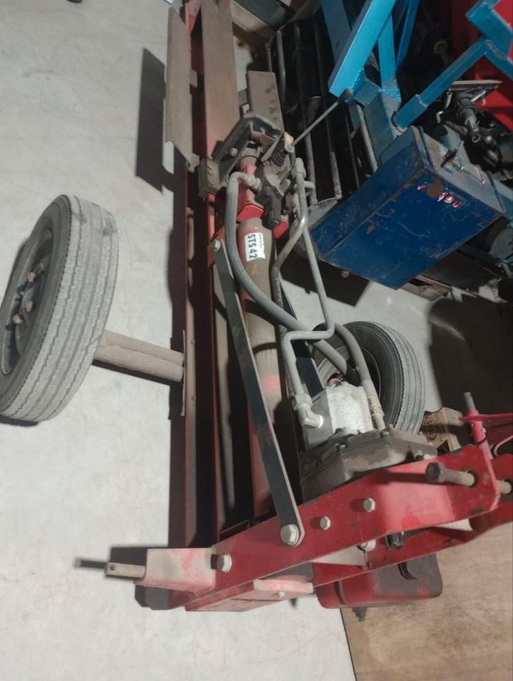 Houtkliever 42 ton, Articles professionnels, Agriculture | Outils, Enlèvement ou Envoi