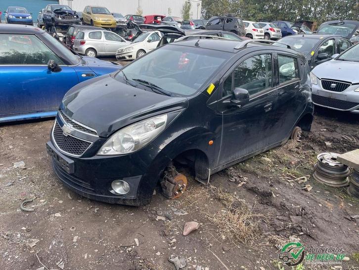 chevrolet spark div onderdelen, Autos : Pièces & Accessoires, Carrosserie & Tôlerie, Capot moteur, Chevrolet, Utilisé, Enlèvement ou Envoi