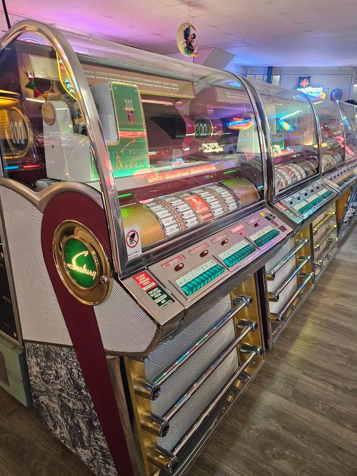 Seeburg V200, Verzamelen, Automaten | Jukeboxen, Zo goed als nieuw, Seeburg, 1950 tot 1960, Met singles, Ophalen