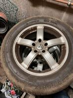 Jantes Huyndai Santa Fe + pneus hiver 235/65r17 104H, Autos : Pièces & Accessoires