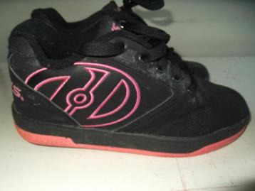 Heelys mt 36,5 beschikbaar voor biedingen