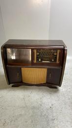 Vintage audiomeubel, Ophalen