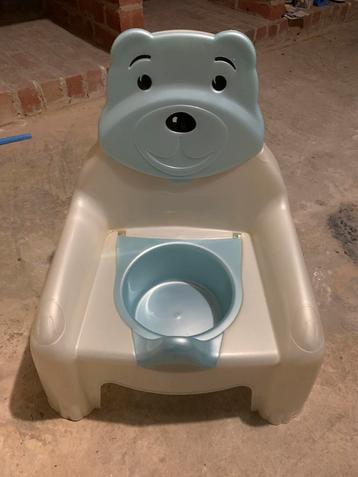 Plaspotje beschikbaar voor biedingen