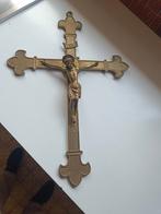 Koper kruis, Ophalen