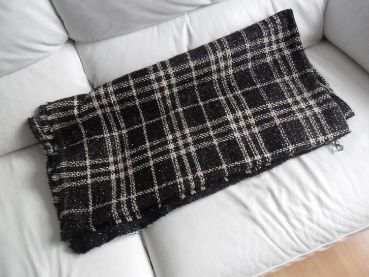 Tissu Chanel Polyester-laine 3 m en 1,45 de large, Hobby & Loisirs créatifs, Tissus & Chiffons, Neuf, Polyester, Enlèvement ou Envoi