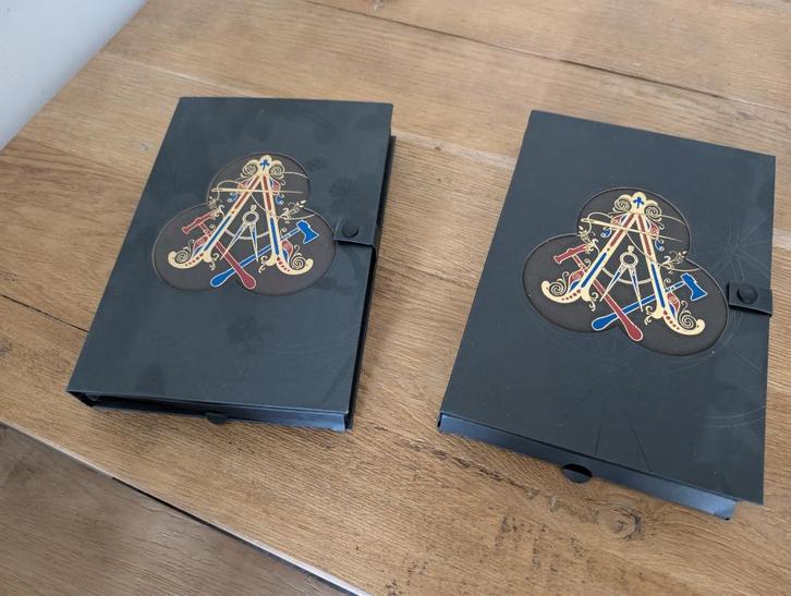 Tml Tomorrowland bracelet box 2023 Adscendo, Verzamelen, Complete verzamelingen en Collecties, Ophalen of Verzenden