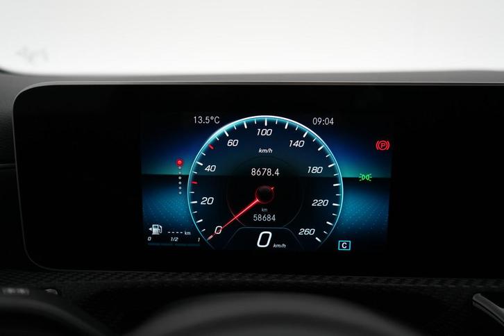 (1XXP947) MERCEDES-BENZ CLASS CLA COUPE, Autos, Mercedes-Benz, Entreprise, Achat, CLA, ABS, Caméra de recul, Airbags, Air conditionné