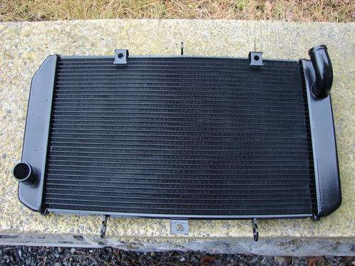 Kawasaki Z1000 - Z 750 - Z 800 Radiateur moteur d'eau neuf ., Motos, Accessoires | Autre, Neuf, Enlèvement