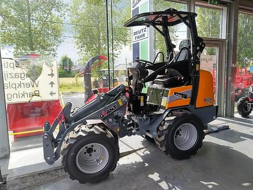 Giant G1500Xtra, heft 1400kg, weegt 1525kg + stockmachines, Zakelijke goederen, Machines en Bouw | Kranen en Graafmachines, Wiellader of Shovel