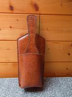 Kledingborstel in lederen etui, Enlèvement ou Envoi, Neuf