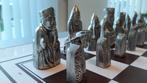Belles pièces d'échecs Lewis Chessmen (Écosse), Hobby & Loisirs créatifs, Jeux de société | Jeux de plateau, Utilisé, Enlèvement ou Envoi