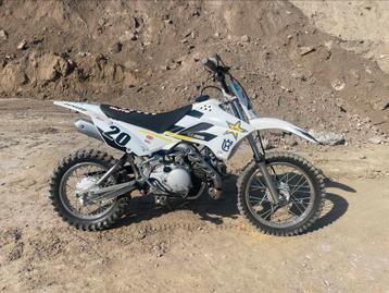 Prachtige klx 110 vol opties - amper gereden, Enlèvement, Pit Bike