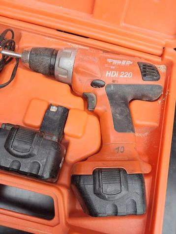 Boormachine set beschikbaar voor biedingen